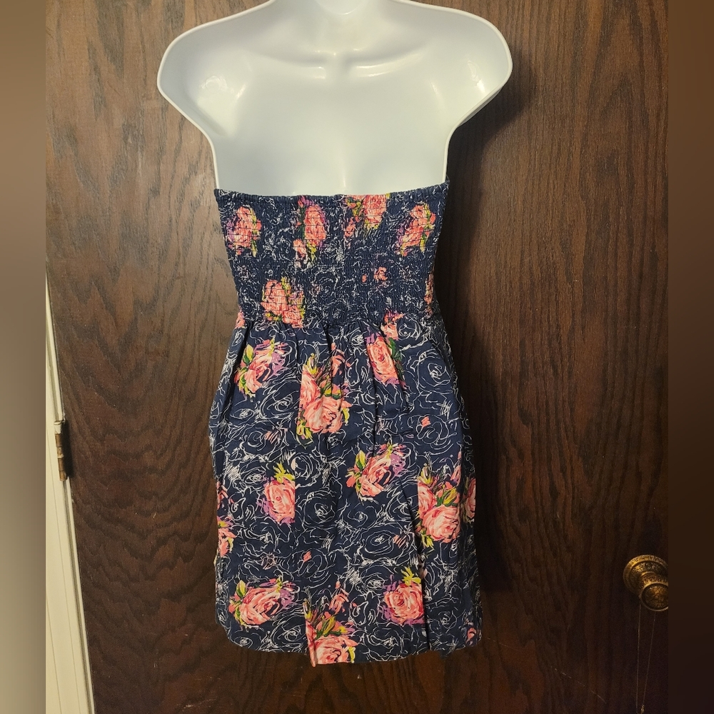 FOREVER 21 STRAPLESS FLORAL DRESS - Picture 4 of 6